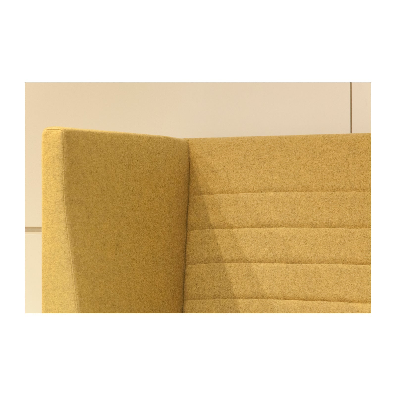 Ava High Back XL Lounge Chair Uphol. Back