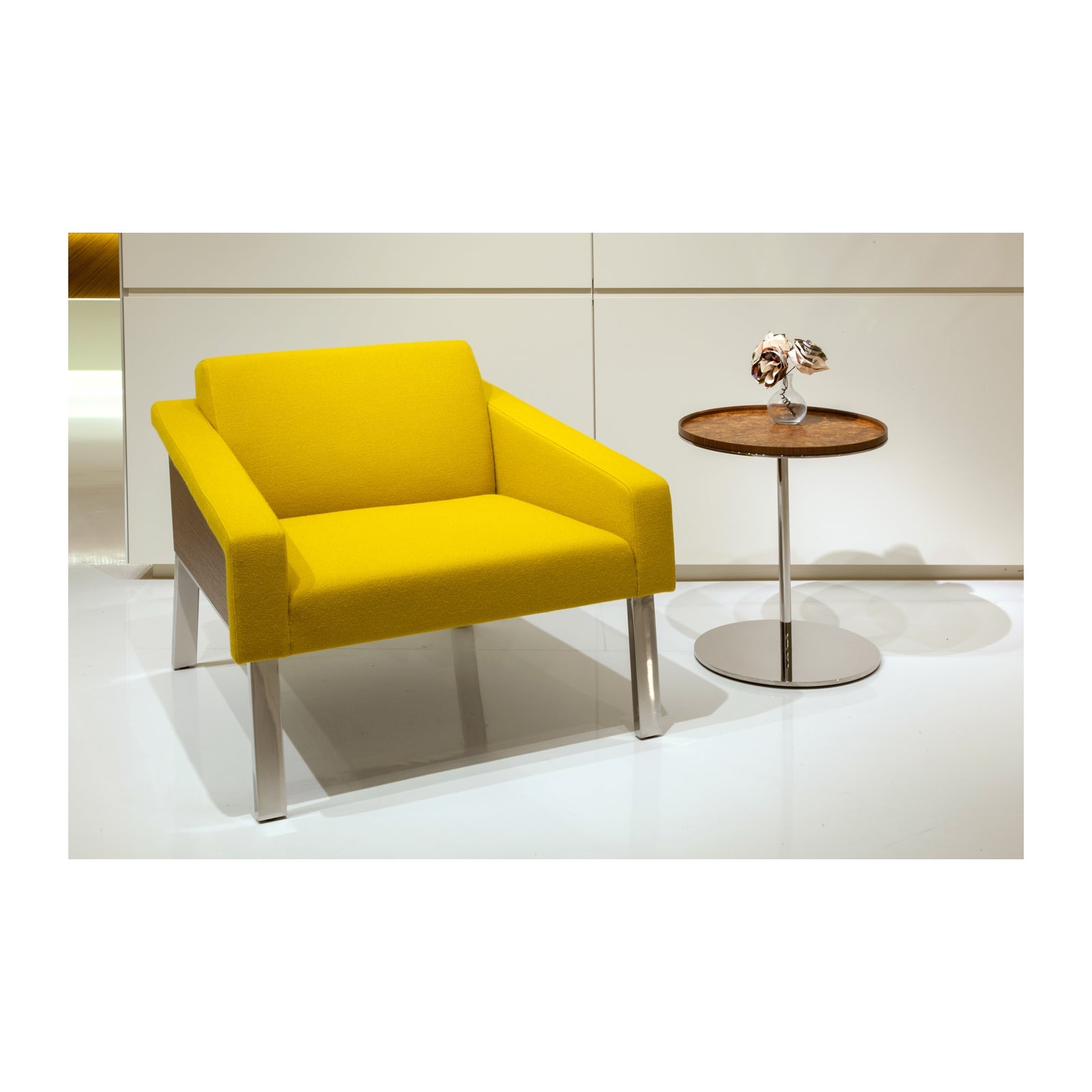 Arno XL Lounge Chair