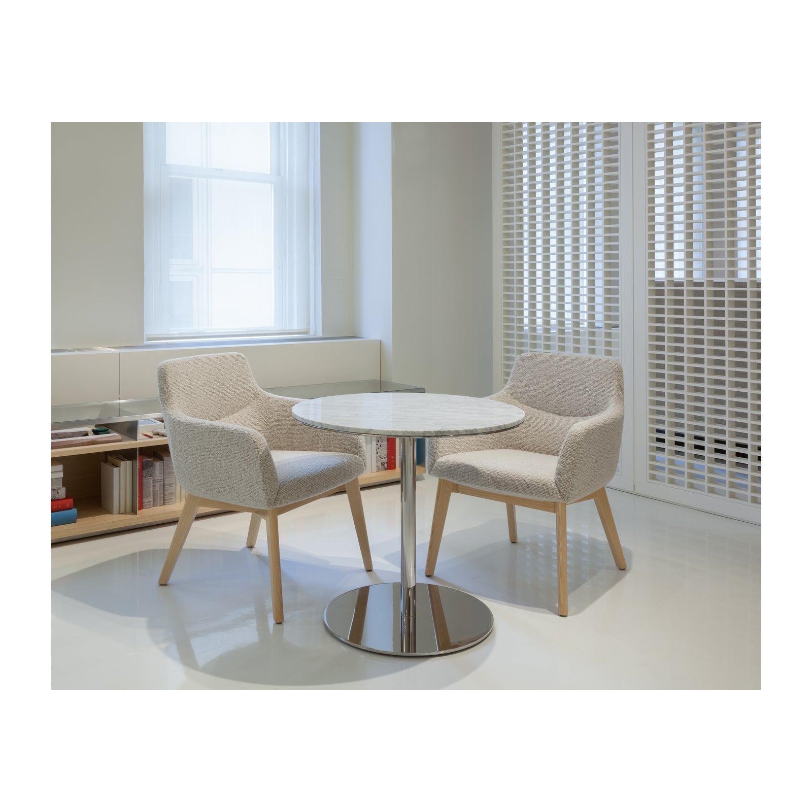 Plateau Cafe Table