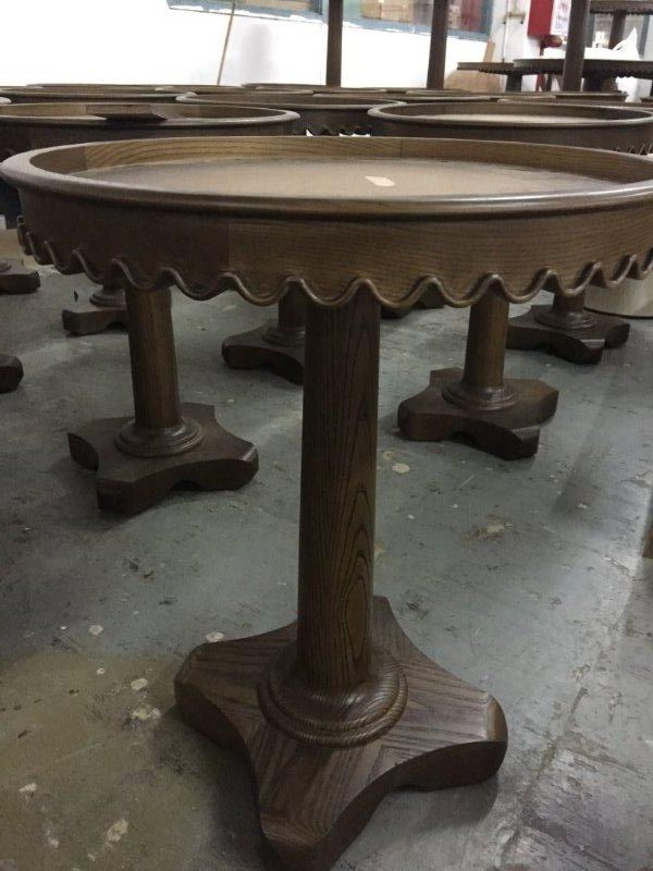 Annabels' bespoke round dining table by Decca Furniture