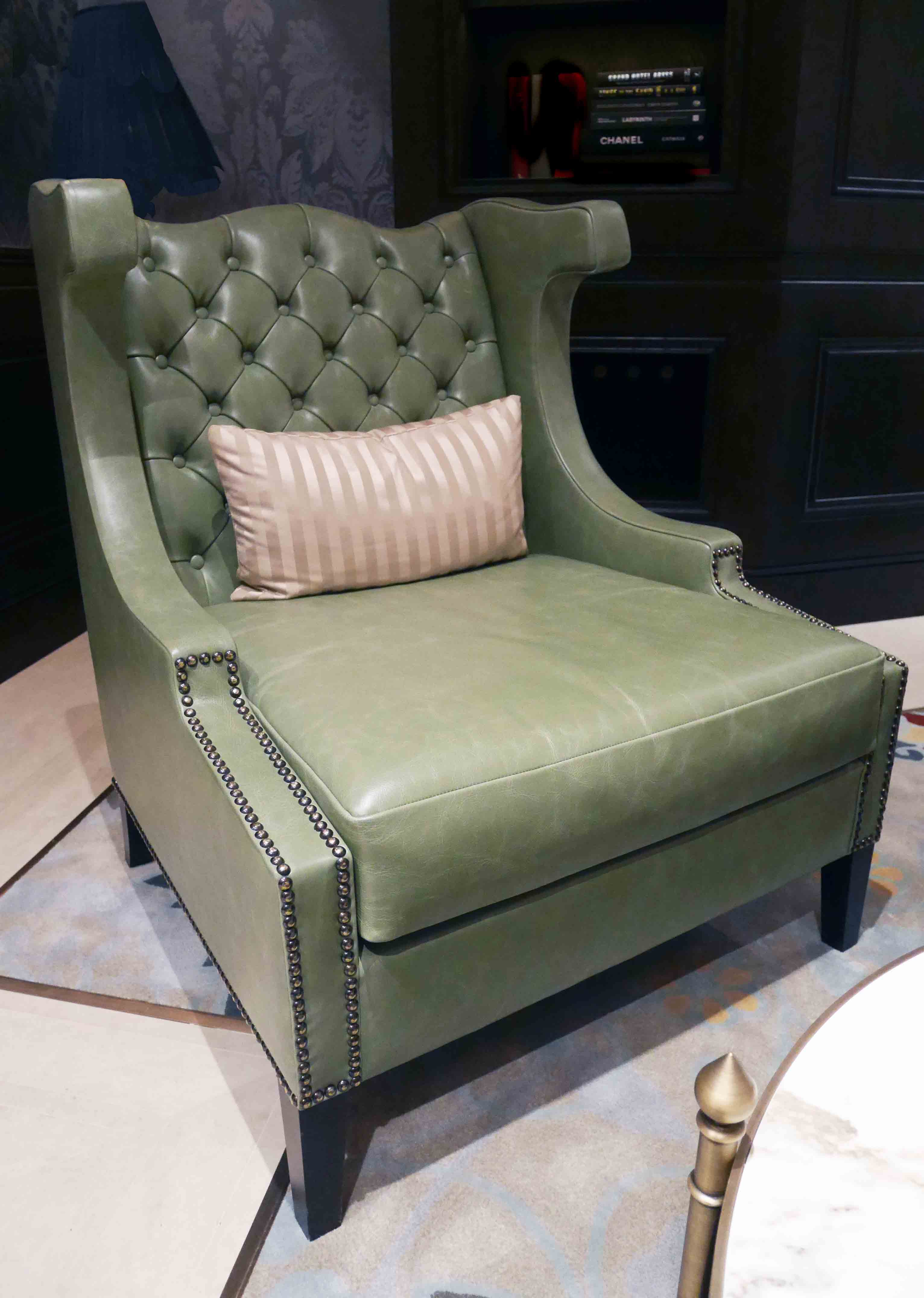 Lanesborough-club-spa-decca-london-luxury-furniture-lounge-chair