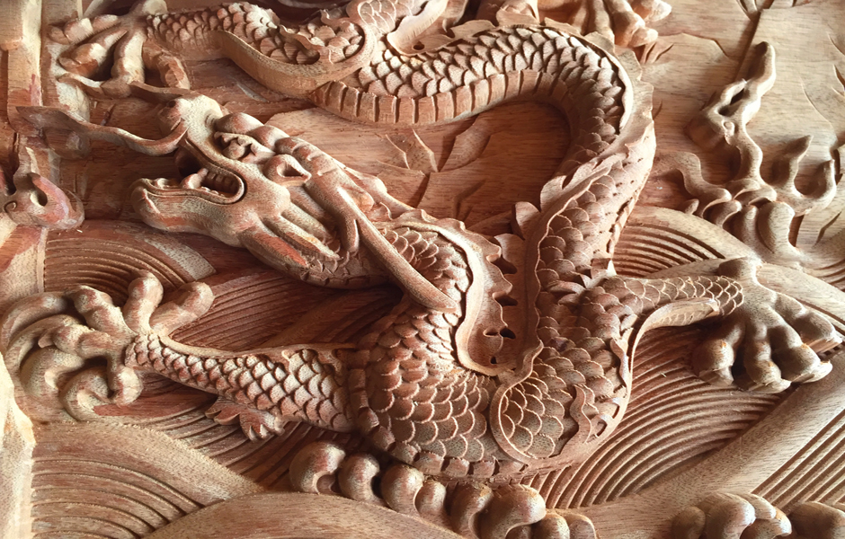Decca-London-wood-carving-chinese-dragon